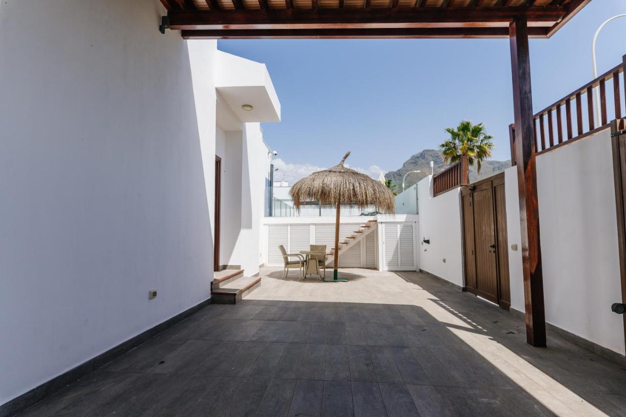 Sunset White Villa - Ocean View, Jakuzzi, Heated Pool, Air-Conditioning, Grill Playa de las Américas Dış mekan fotoğraf